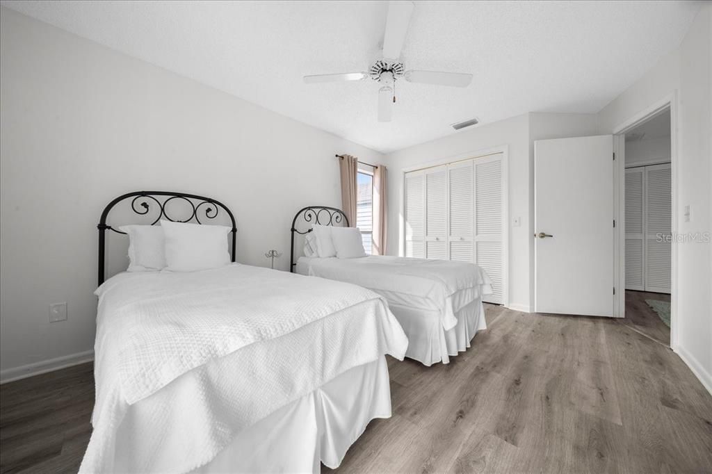 For Rent: $3,000 (3 beds, 2 baths, 1621 Square Feet)