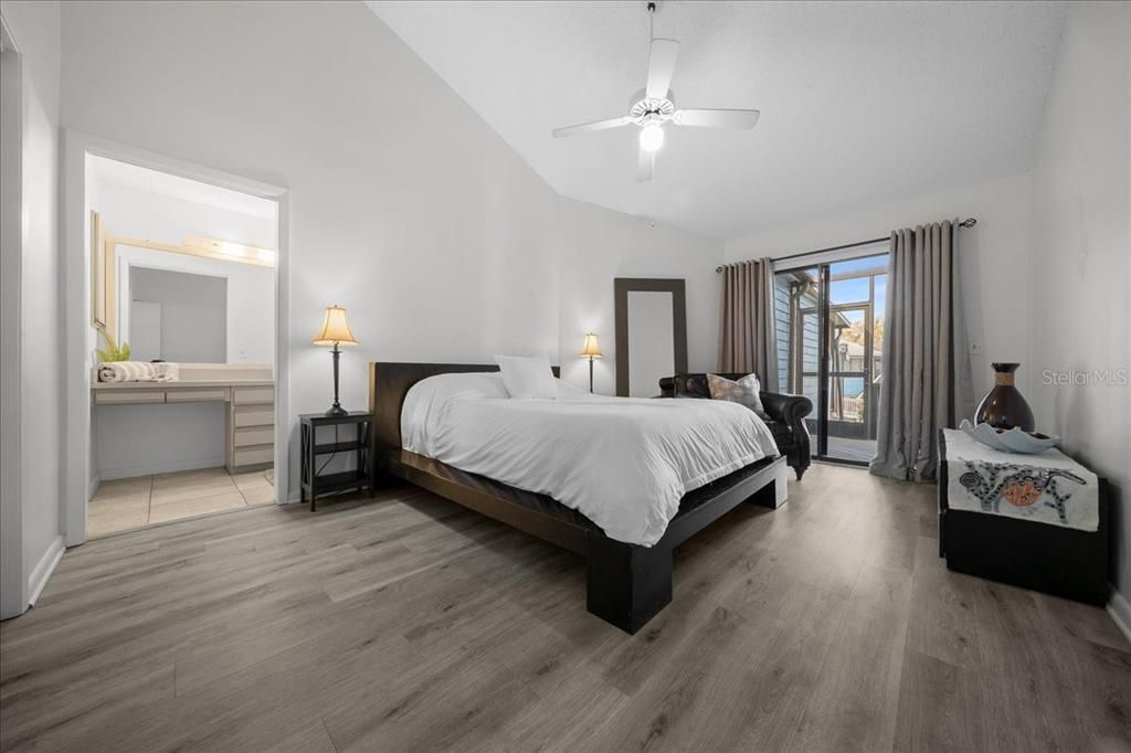 For Rent: $3,000 (3 beds, 2 baths, 1621 Square Feet)