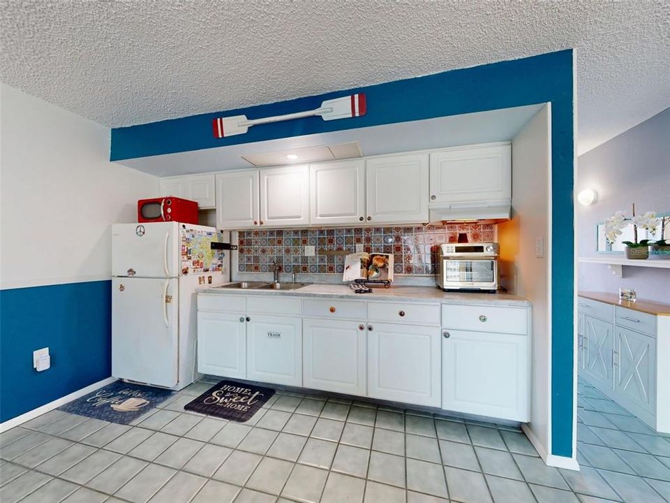 For Sale: $198,000 (1 beds, 1 baths, 459 Square Feet)