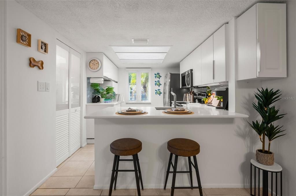 Activo con contrato: $149,900 (2 camas, 2 baños, 1054 Pies cuadrados)