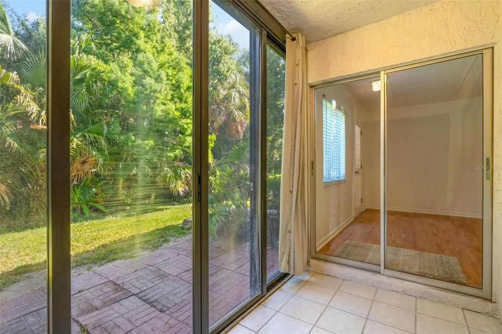 Activo con contrato: $149,900 (2 camas, 2 baños, 1054 Pies cuadrados)
