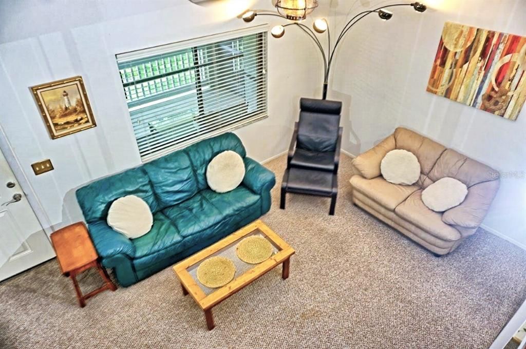 For Sale: $144,900 (1 beds, 1 baths, 666 Square Feet)