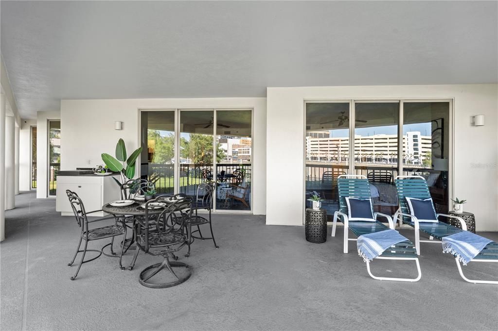 Active With Contract: $775,000 (2 beds, 2 baths, 1505 Square Feet)