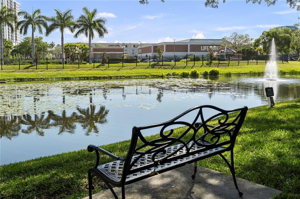 Active With Contract: $775,000 (2 beds, 2 baths, 1505 Square Feet)