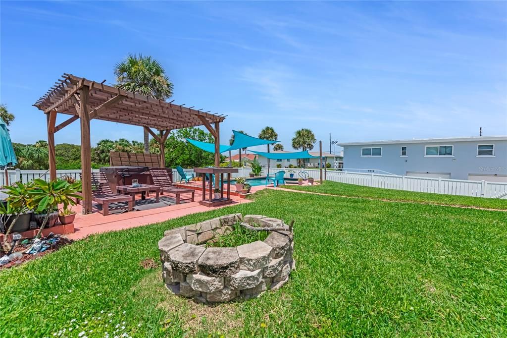 Active With Contract: $499,000 (3 beds, 2 baths, 1836 Square Feet)