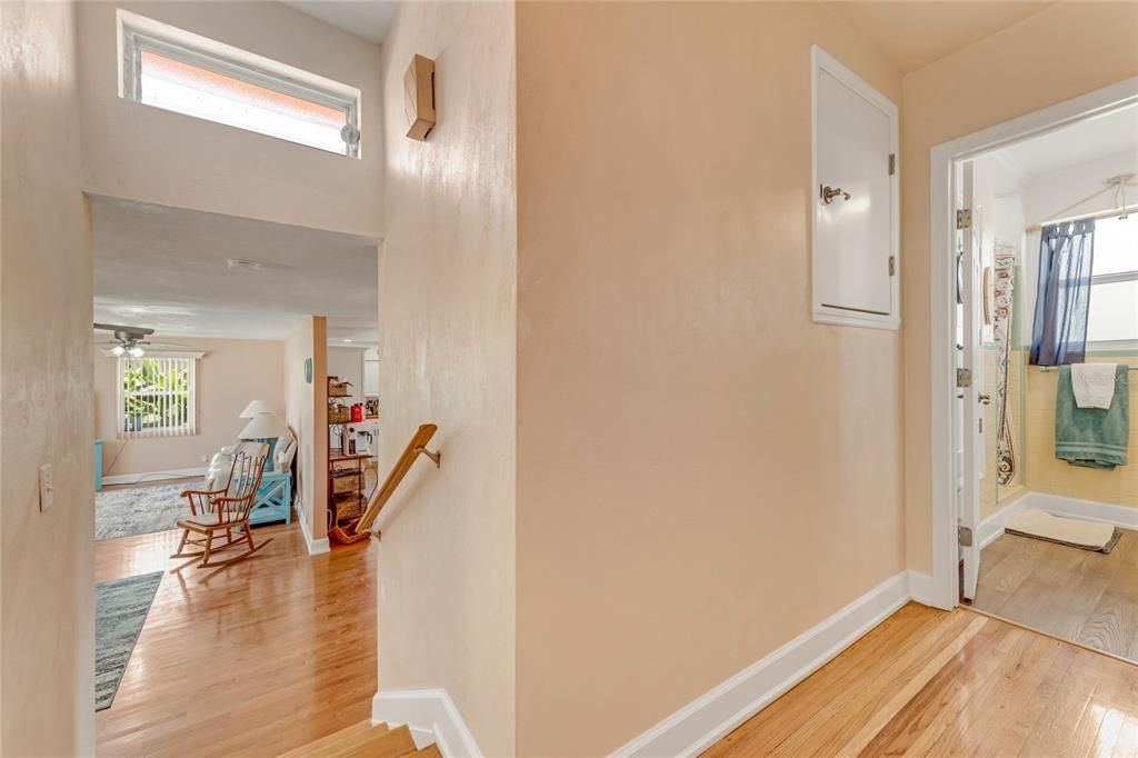 Active With Contract: $499,000 (3 beds, 2 baths, 1836 Square Feet)