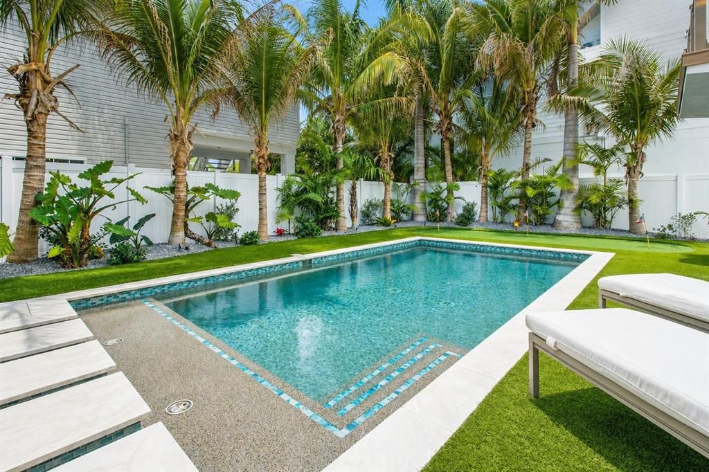 For Sale: $4,095,000 (4 beds, 4 baths, 3102 Square Feet)