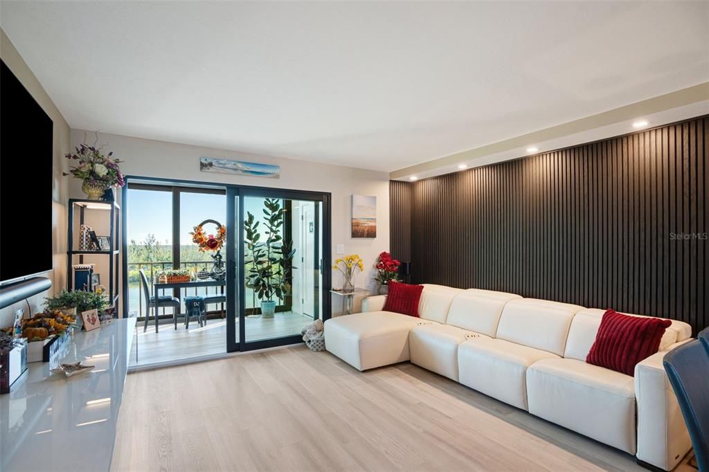 For Rent: $5,500 (2 beds, 2 baths, 1331 Square Feet)