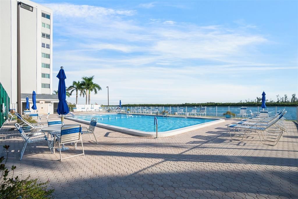 For Rent: $5,500 (2 beds, 2 baths, 1331 Square Feet)