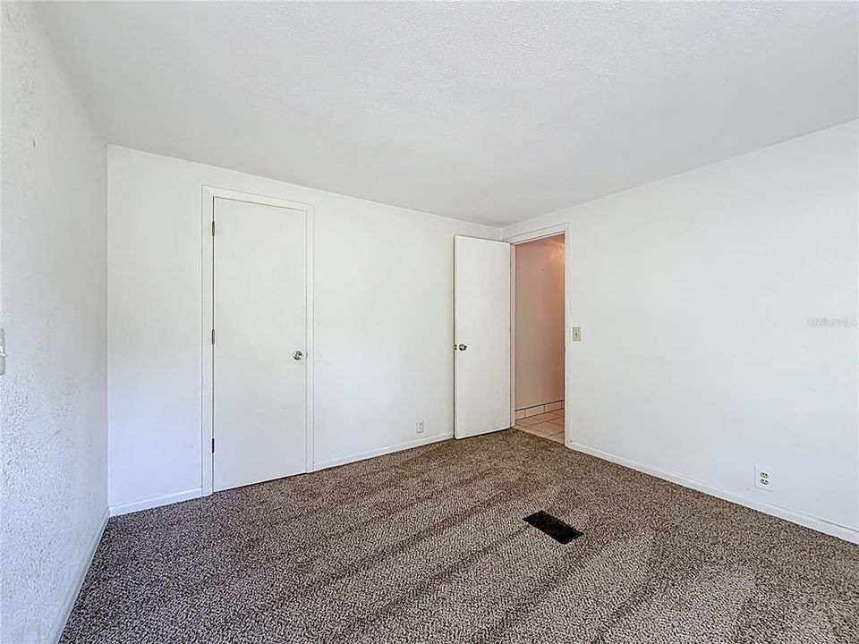En Venta: $114,900 (2 camas, 2 baños, 1144 Pies cuadrados)