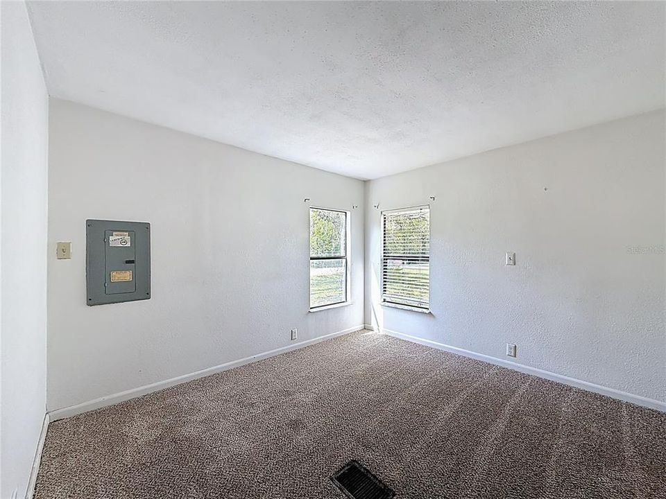 En Venta: $114,900 (2 camas, 2 baños, 1144 Pies cuadrados)