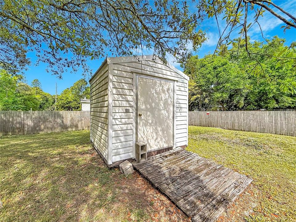 En Venta: $114,900 (2 camas, 2 baños, 1144 Pies cuadrados)