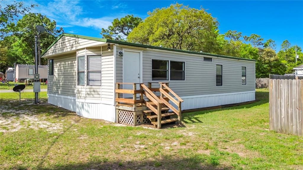 En Venta: $114,900 (2 camas, 2 baños, 1144 Pies cuadrados)