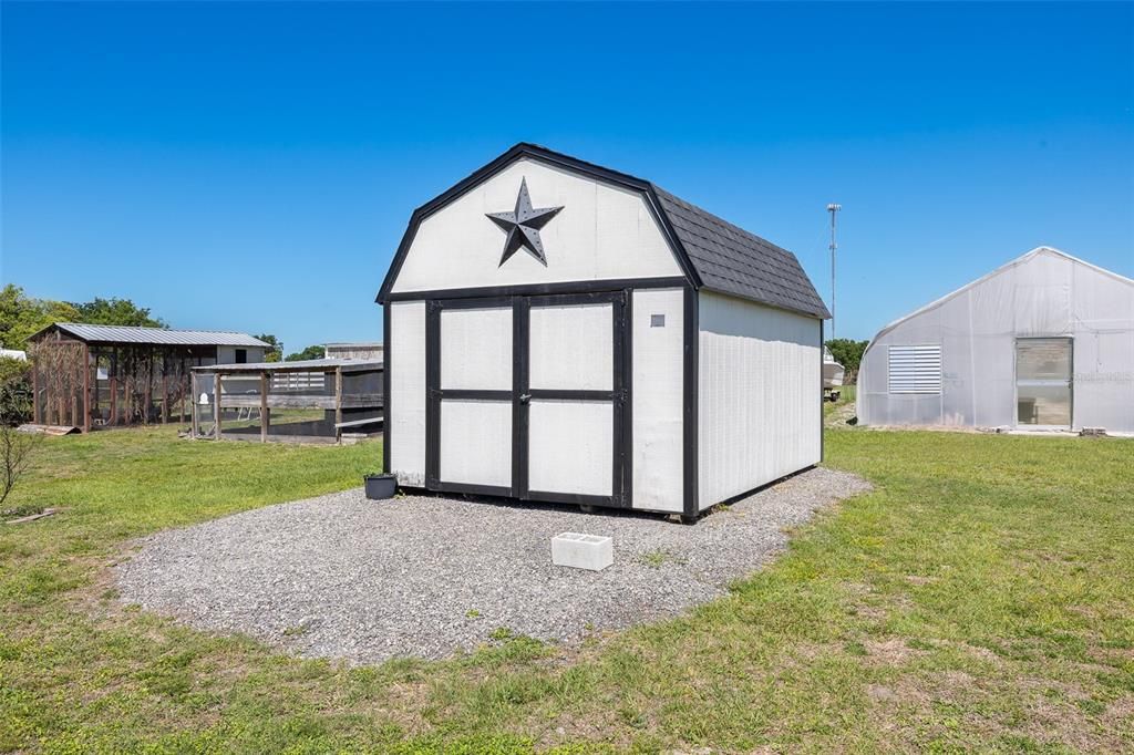 En Venta: $729,900 (4 camas, 3 baños, 2181 Pies cuadrados)