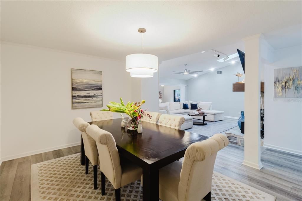 Activo con contrato: $714,900 (3 camas, 2 baños, 2668 Pies cuadrados)