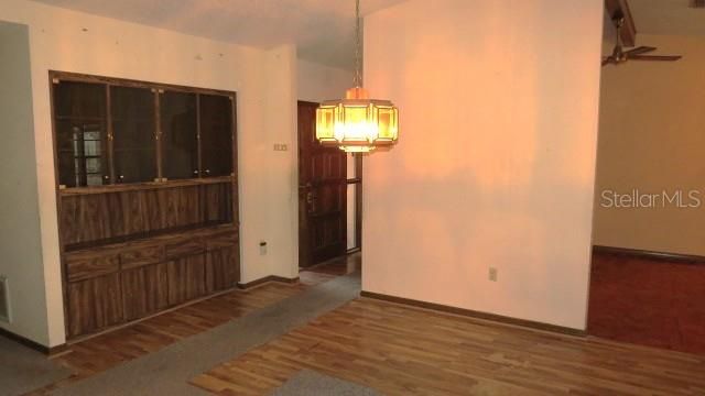 Active With Contract: $215,000 (3 beds, 2 baths, 1708 Square Feet)