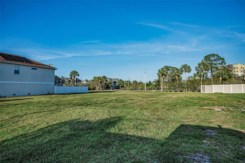 For Sale: $94,900 (0.13 acres)