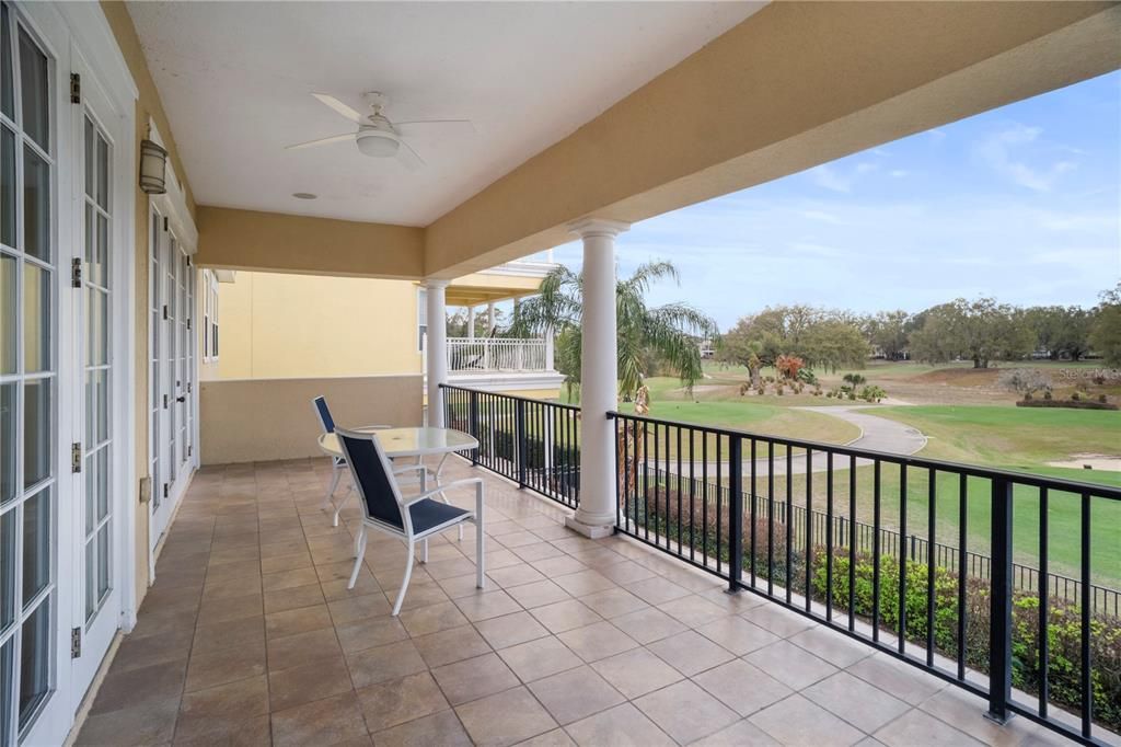 En Venta: $1,125,000 (5 camas, 4 baños, 3586 Pies cuadrados)