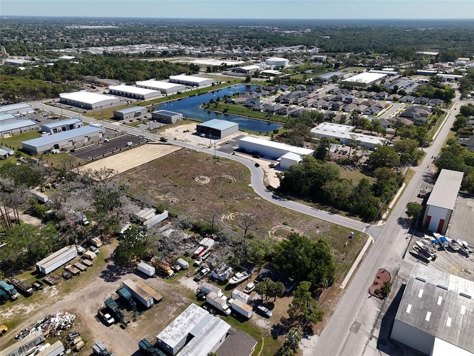 En Venta: $499,000 (0.64 acres)