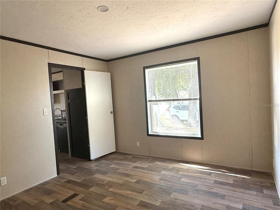 В аренду: $1,450 (3 спален, 2 ванн, 995 Квадратных фут)