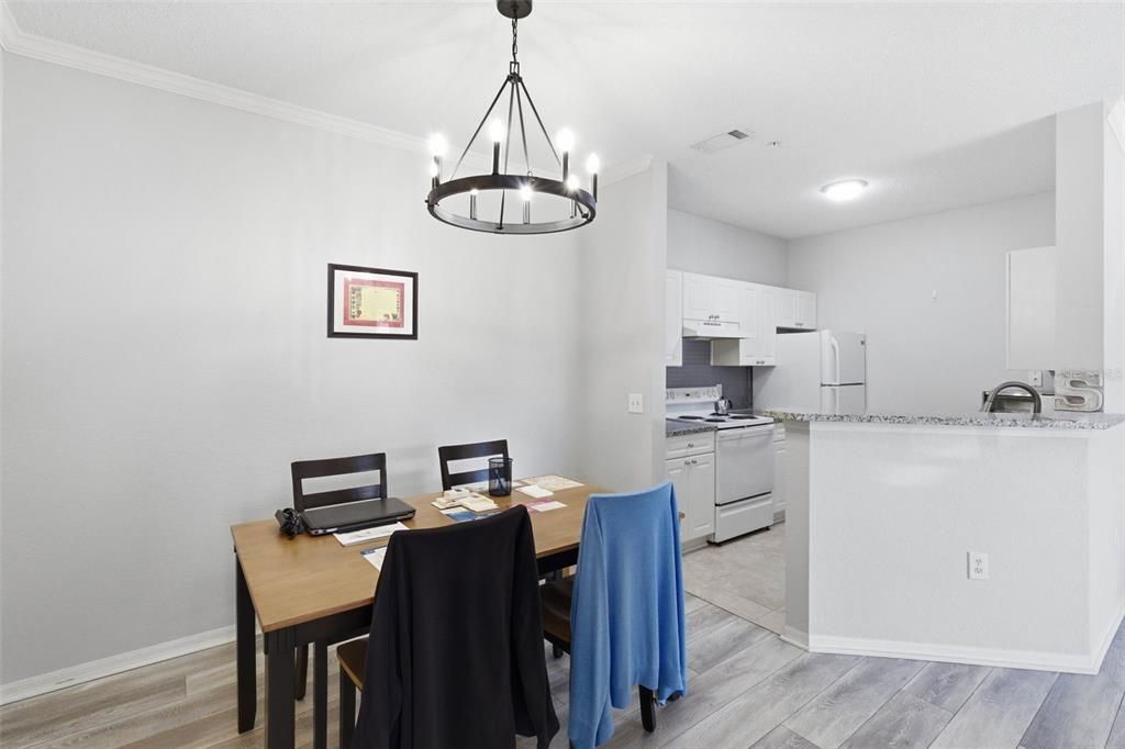 Activo con contrato: $143,000 (1 camas, 1 baños, 732 Pies cuadrados)