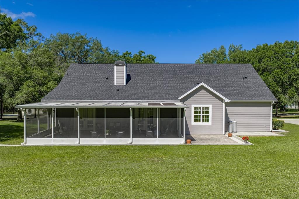For Sale: $799,900 (3 beds, 3 baths, 2695 Square Feet)