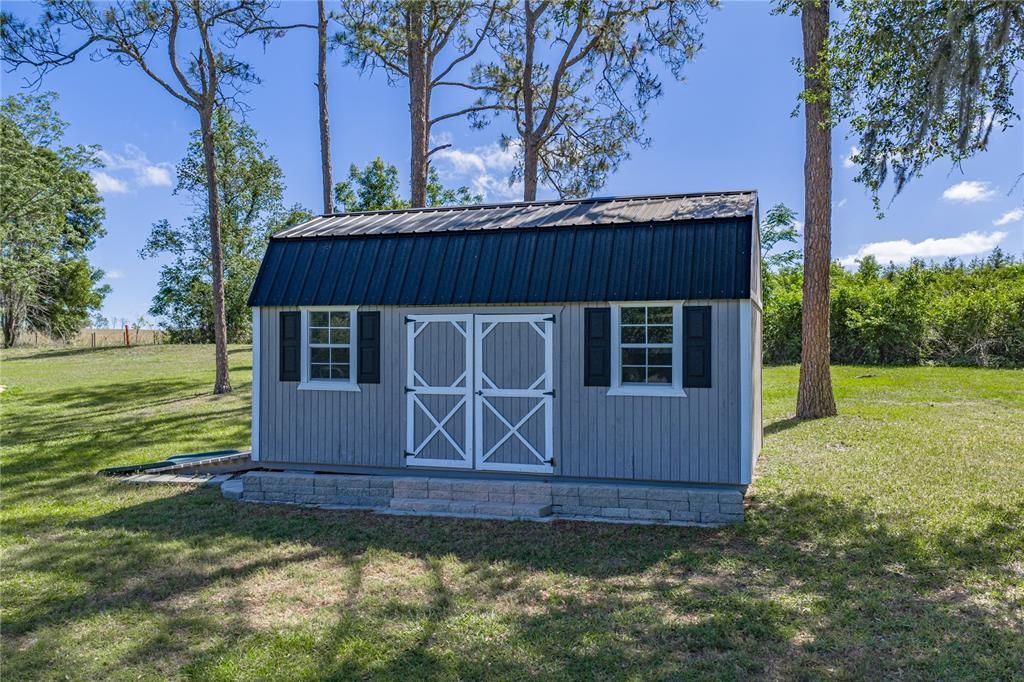 For Sale: $799,900 (3 beds, 3 baths, 2695 Square Feet)
