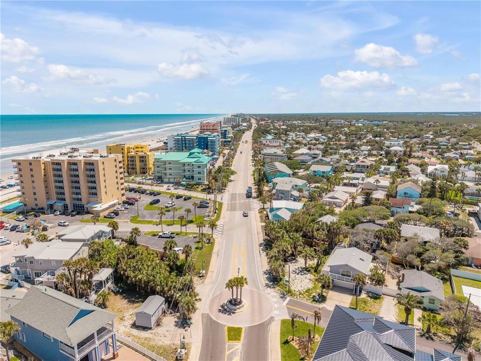 Active With Contract: $650,000 (0.13 acres)