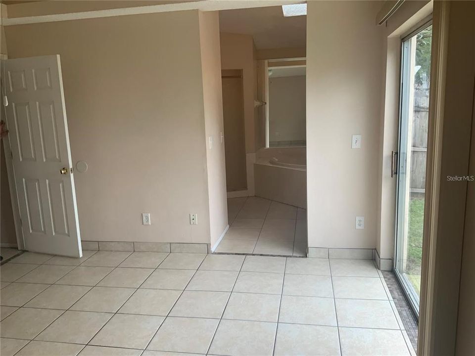 В аренду: $1,900 (3 спален, 2 ванн, 1097 Квадратных фут)