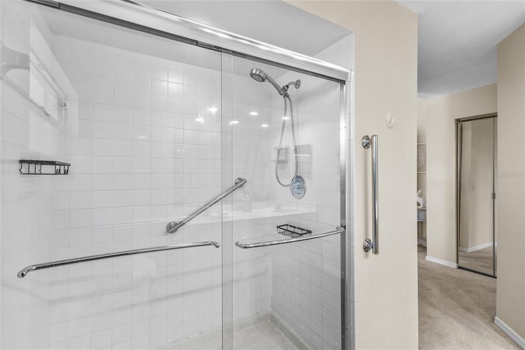 For Sale: $239,000 (2 beds, 2 baths, 1743 Square Feet)