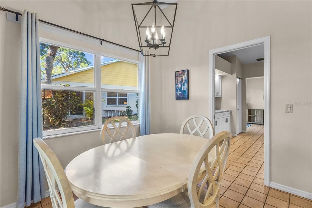 For Sale: $239,000 (2 beds, 2 baths, 1743 Square Feet)