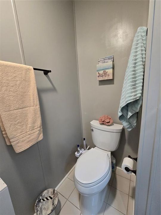 На продажу: $199,999 (2 спален, 2 ванн, 1494 Квадратных фут)