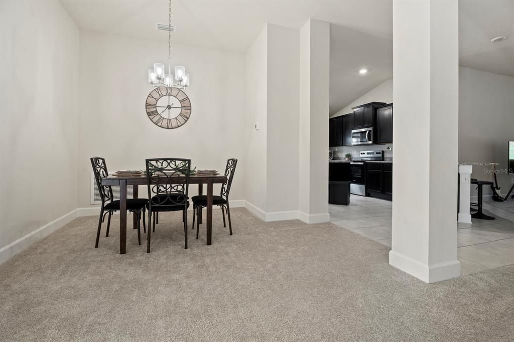 For Sale: $459,900 (4 beds, 3 baths, 2400 Square Feet)