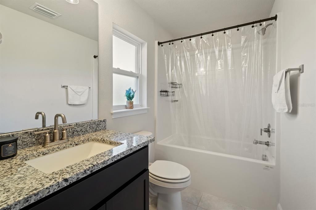 For Sale: $459,900 (4 beds, 3 baths, 2400 Square Feet)