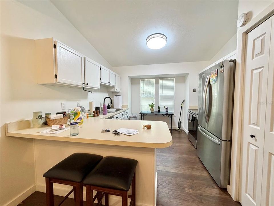 Activo con contrato: $224,900 (2 camas, 2 baños, 1030 Pies cuadrados)