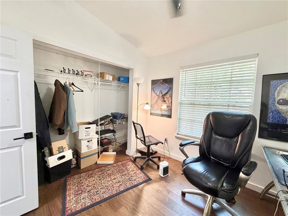 Activo con contrato: $224,900 (2 camas, 2 baños, 1030 Pies cuadrados)