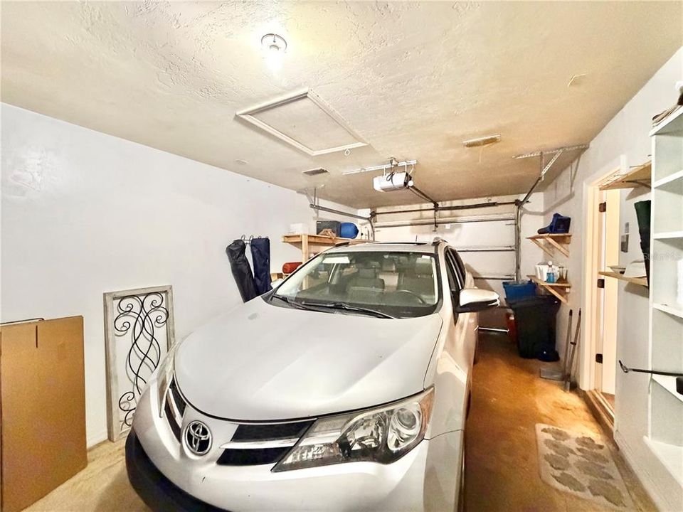 Activo con contrato: $224,900 (2 camas, 2 baños, 1030 Pies cuadrados)