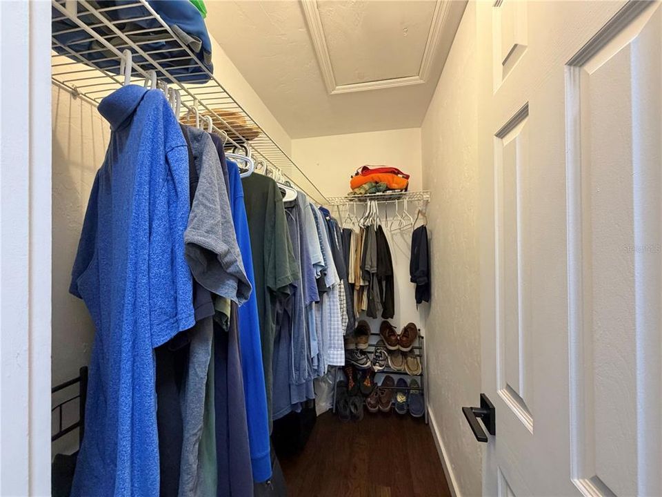 Activo con contrato: $224,900 (2 camas, 2 baños, 1030 Pies cuadrados)