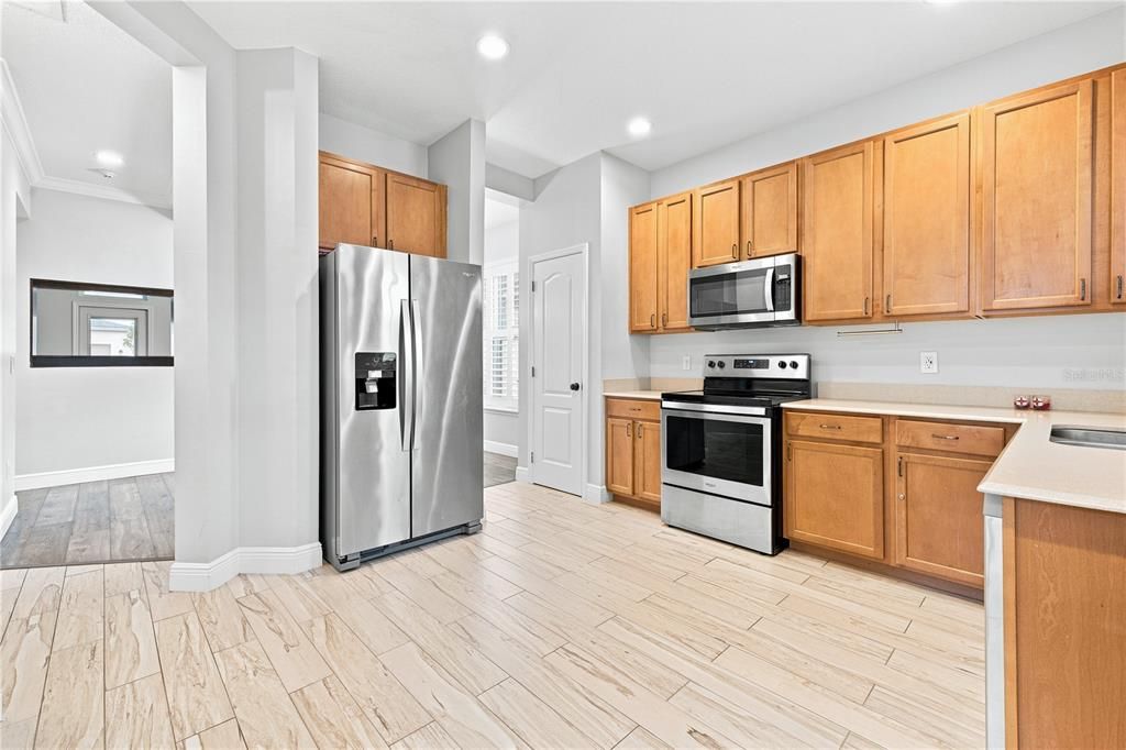 Active With Contract: $505,000 (3 beds, 2 baths, 1725 Square Feet)