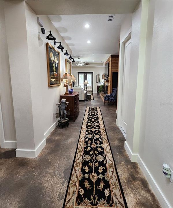 For Sale: $638,900 (5 beds, 2 baths, 2710 Square Feet)