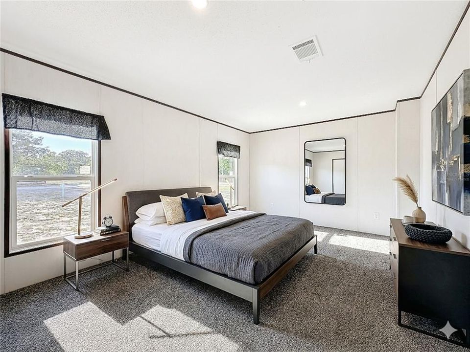 For Sale: $248,000 (4 beds, 3 baths, 1976 Square Feet)