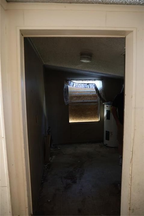 For Sale: $59,900 (2 beds, 1 baths, 1124 Square Feet)