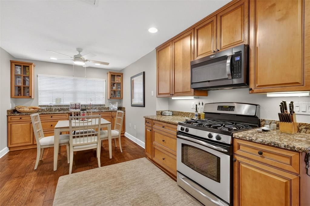 For Sale: $600,000 (3 beds, 2 baths, 1913 Square Feet)
