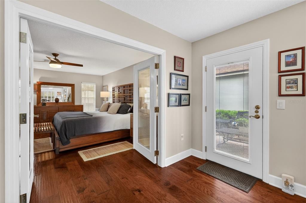 For Sale: $600,000 (3 beds, 2 baths, 1913 Square Feet)