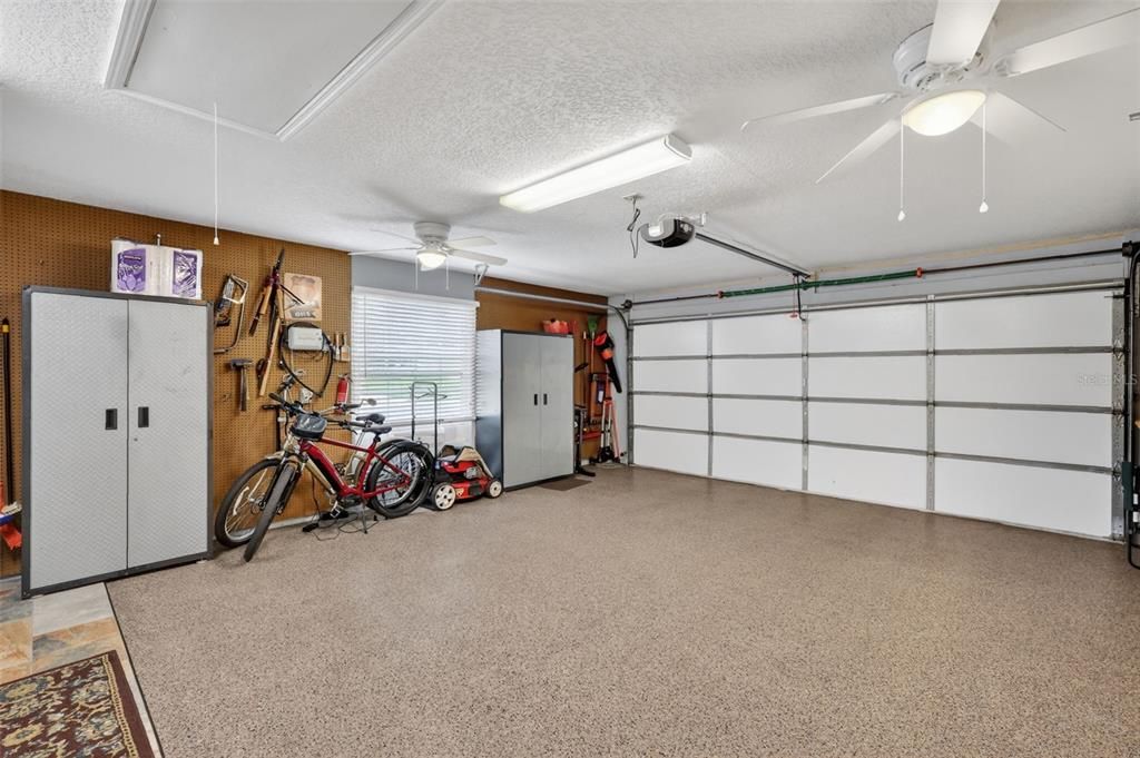For Sale: $600,000 (3 beds, 2 baths, 1913 Square Feet)