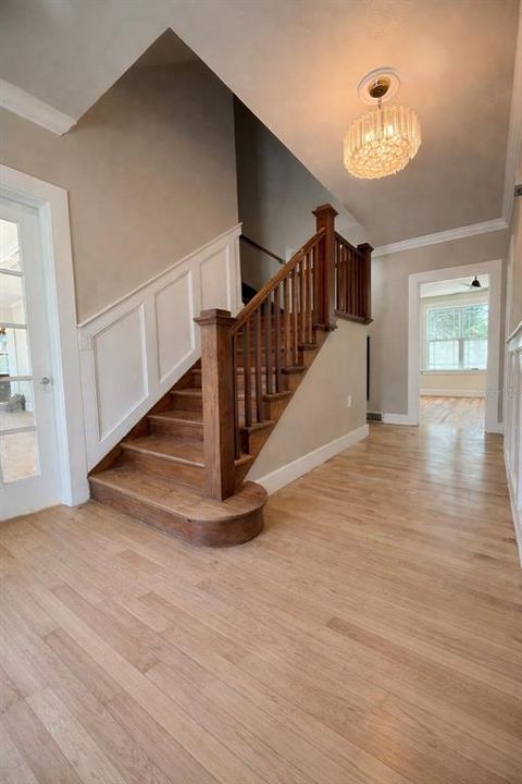 For Sale: $349,900 (4 beds, 3 baths, 2675 Square Feet)