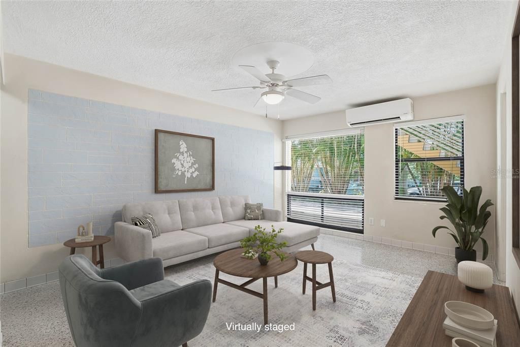 Active With Contract: $270,000 (1 beds, 1 baths, 530 Square Feet)