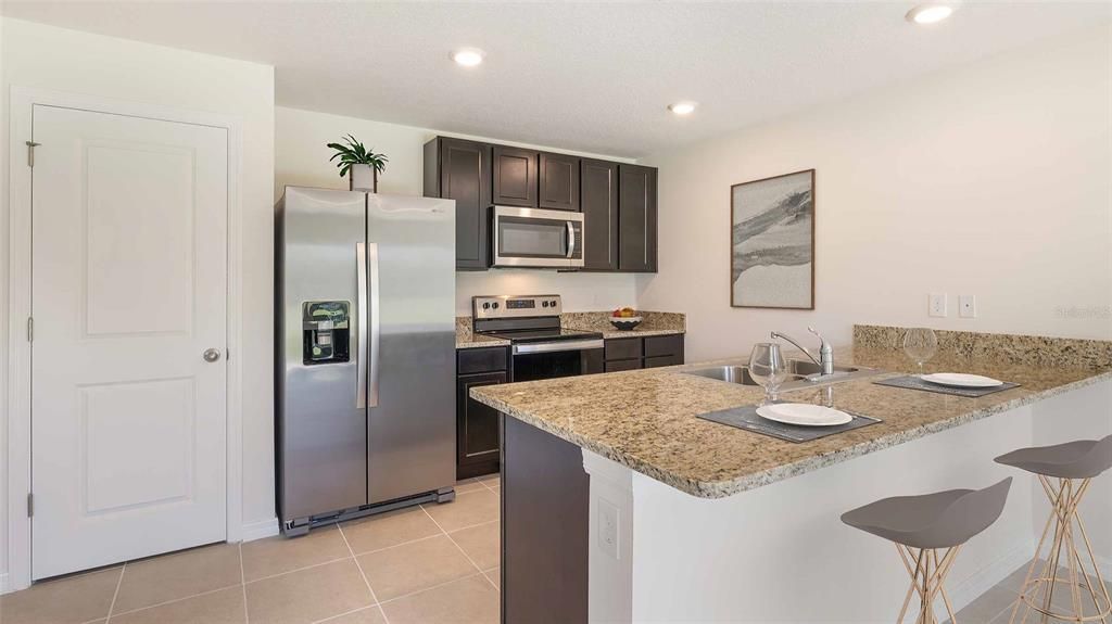 For Sale: $289,990 (4 beds, 2 baths, 1498 Square Feet)