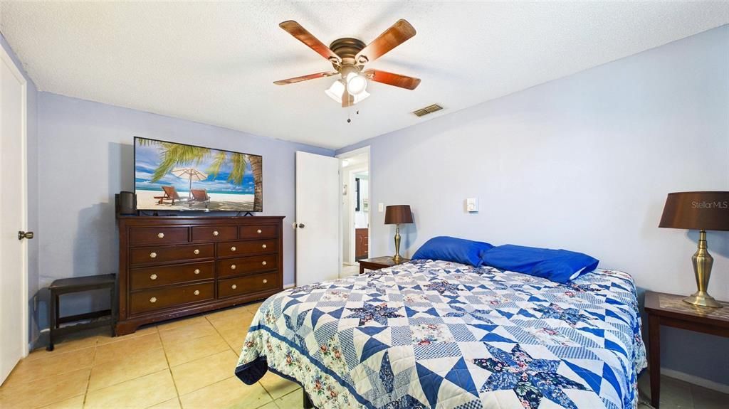 En Venta: $264,999 (3 camas, 2 baños, 1206 Pies cuadrados)