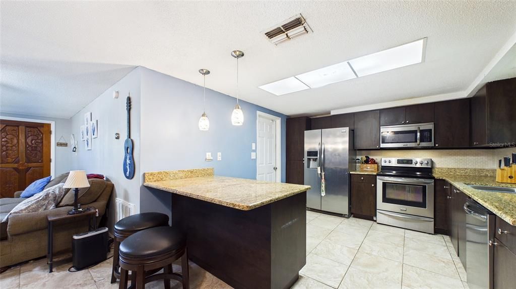 En Venta: $264,999 (3 camas, 2 baños, 1206 Pies cuadrados)